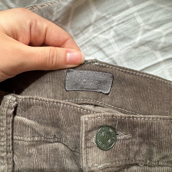 Mother Jeans Cha Cha Chew Flare Pants in Hopscotch Corduroy - Picture 5 of 9